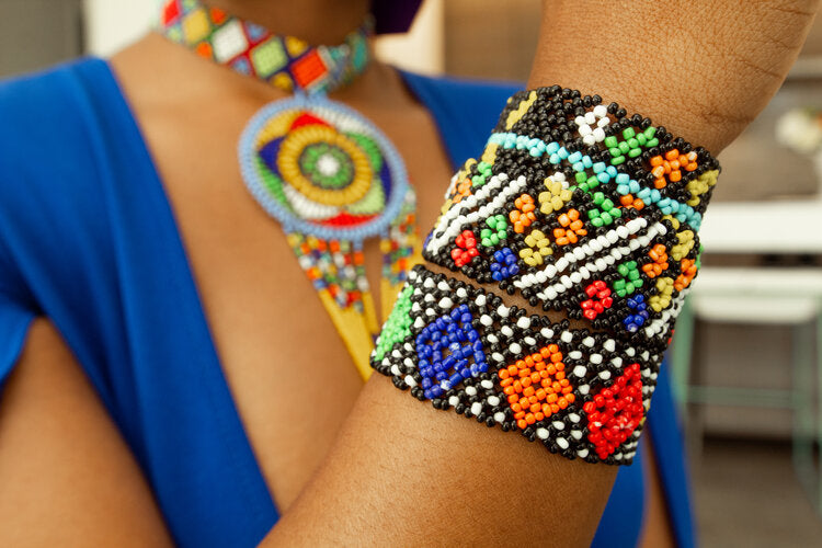 Exploring The Symbolism Of Beaded Bracelets For Women